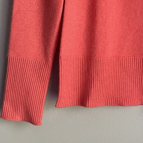 Coral Cashmere Sweater Victor Alfaro Women's Size S Turtleneck Pullover Fall - Picture 4 of 11